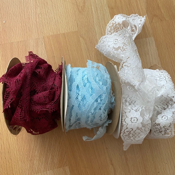 ⭐️Assorted Ribbon/Lace!⭐️ - Picture 11 of 12